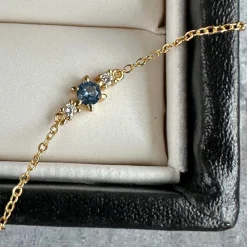 VIAMAJA Armbånd<Armbånd Gia m. 3 Zirkoner - Forgyldt sterling sølv