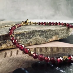 VIAMAJA Armbånd|Vandfaste Smykker<Armbånd Liv Garnet