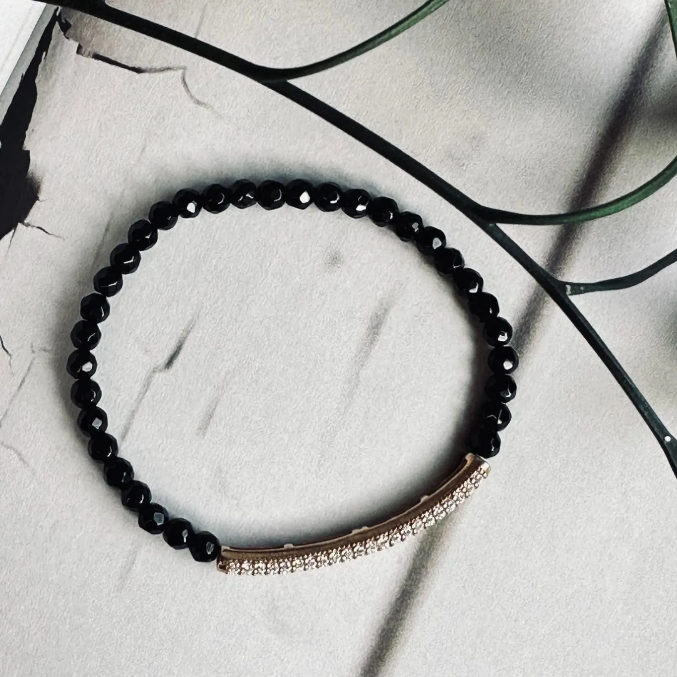 VIAMAJA Armbånd<Armbånd Maja ONYX m. forgyldt sterling silver