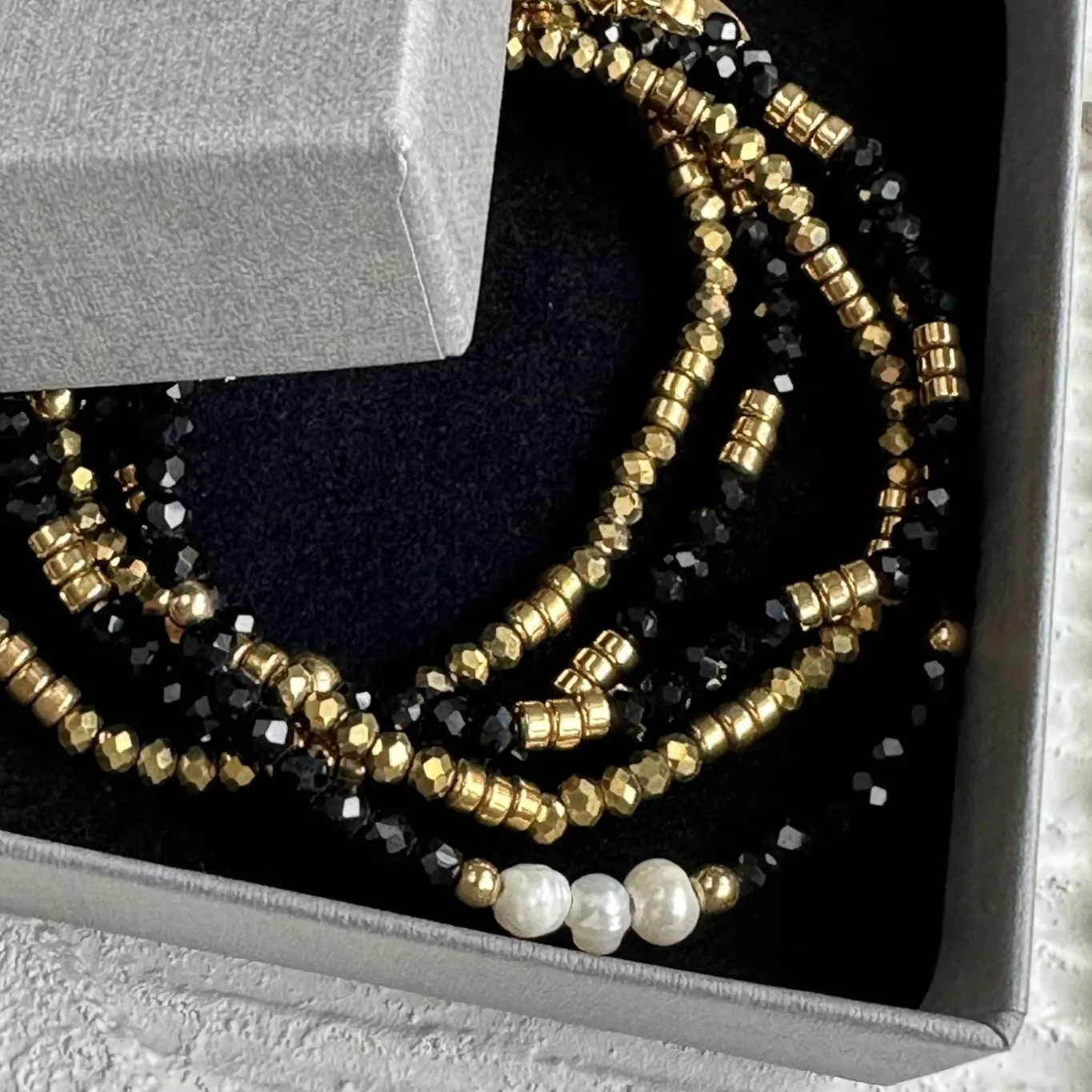 VIAMAJA Armbånd<Armbånd MICHELLE Black / Pearl - 5 stk