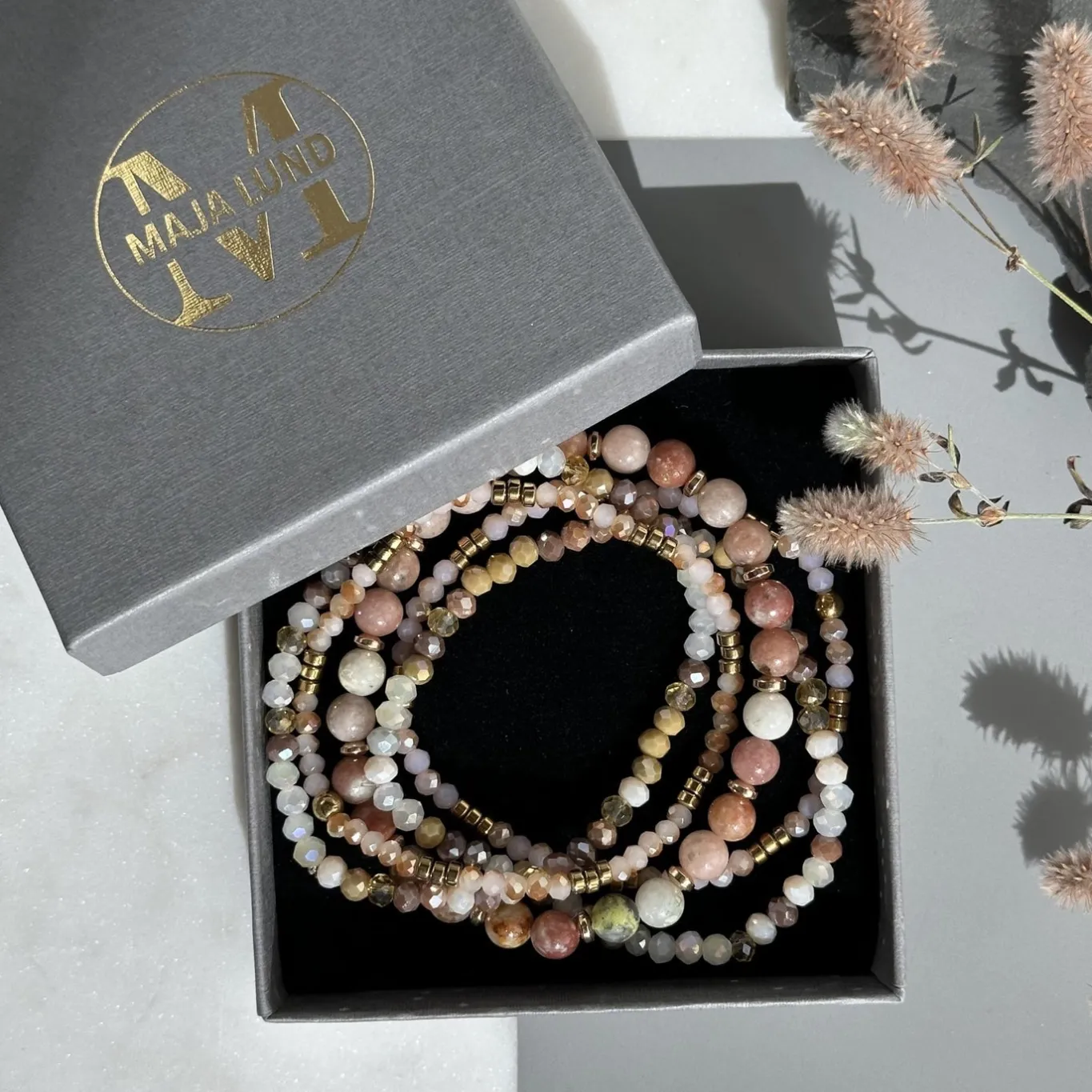 VIAMAJA Armbånd<Armbånd MICHELLE Natur – Sæt med 5 armbånd