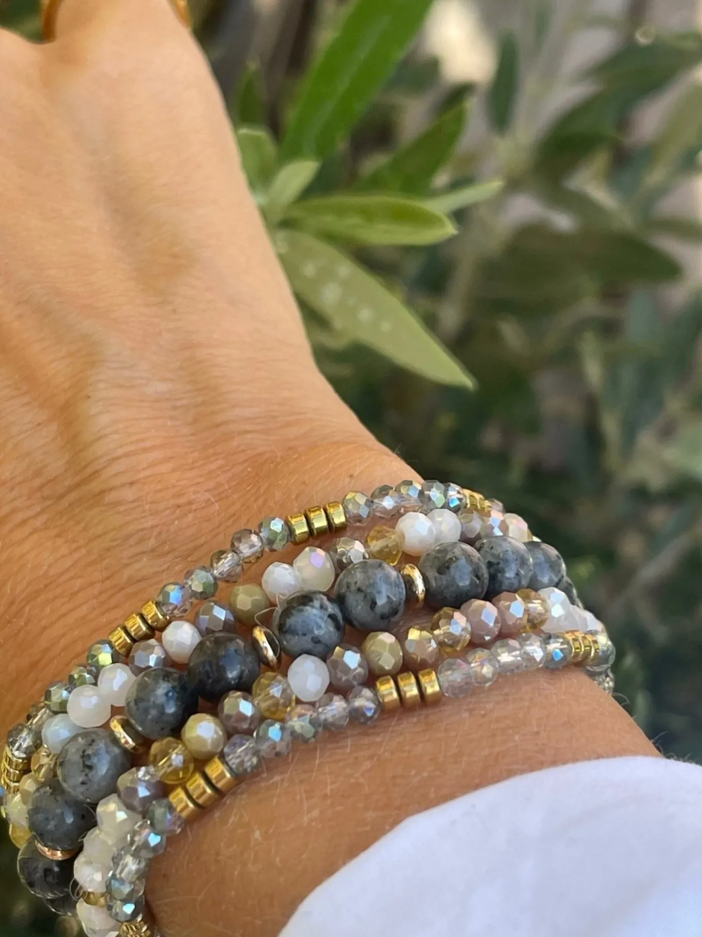 VIAMAJA Armbånd<Armbånd MICHELLE Stone – Sæt med 5 armbånd
