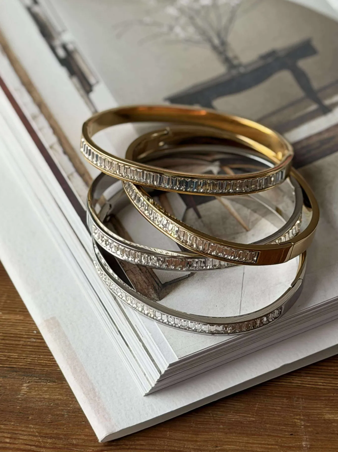 VIAMAJA Armbånd|Armringe<Armring FILUCA forgyldt