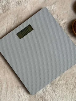 VIAMAJA Badeaccessories|Tilbehør Til Badeværelse<Badevægt i glas - flere farver