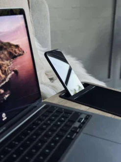 VIAMAJA Kontorartikler|Div. Kontor<Bakkebord til laptop og telefon