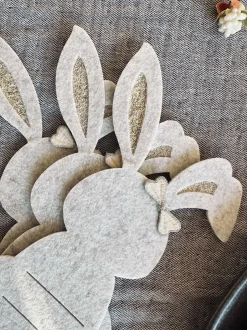 VIAMAJA Påske<Bestikholder kanin Beige- Sæt med 4 stk