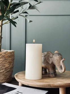 VIAMAJA Lys Og Led|Stearinlys<Bloklys i offwhite – 7 x 14 cm