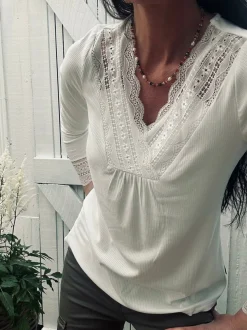 VIAMAJA Bluser<Bluse med blonde – White