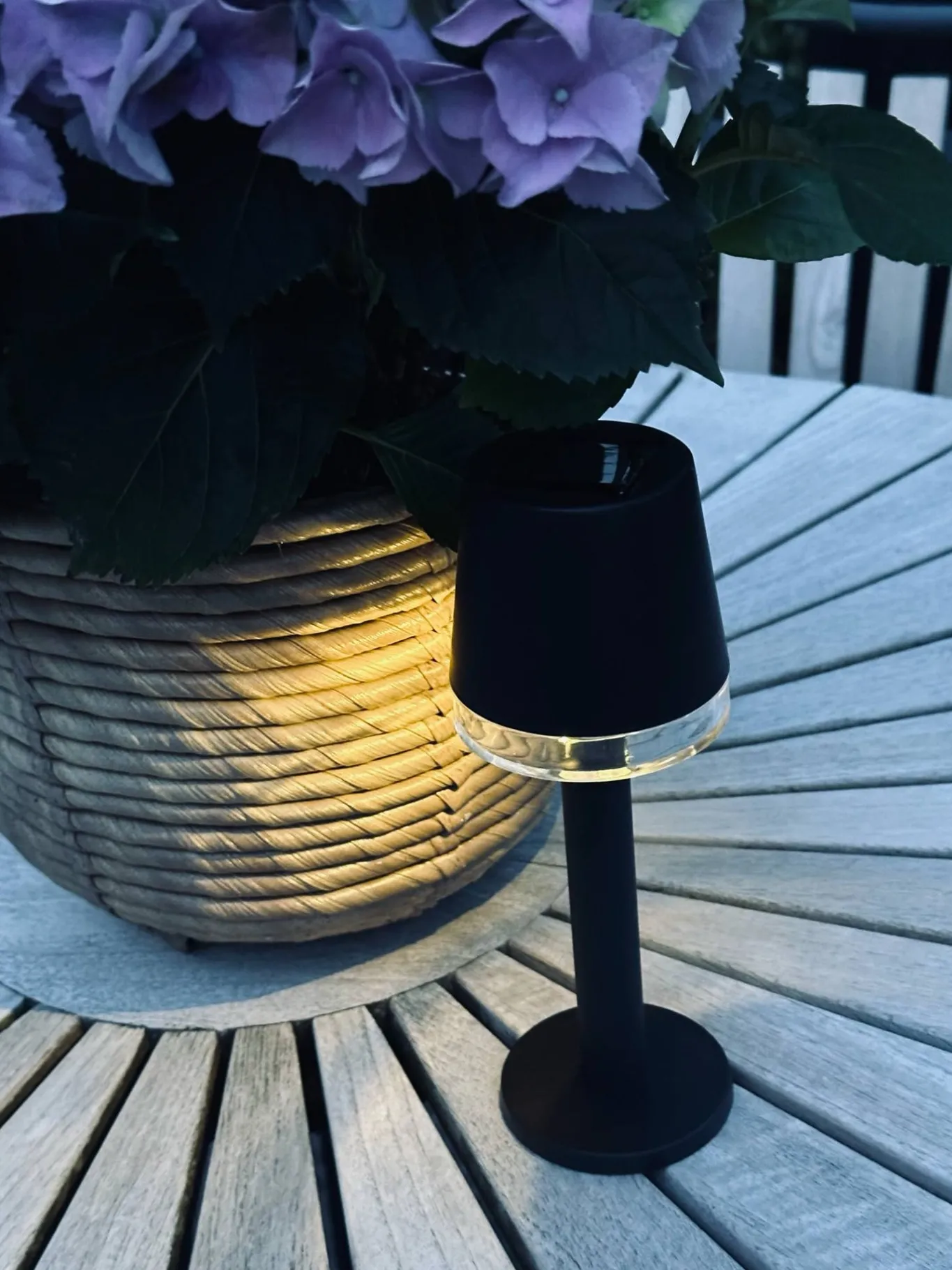 VIAMAJA Udendørs Led|Led Solceller<Bordlampe KIA solar