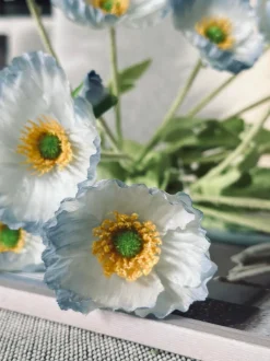 VIAMAJA Blomster<Buket blå valmuer