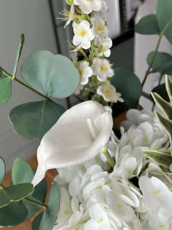 VIAMAJA Blomster<Buket med hvid hortensia