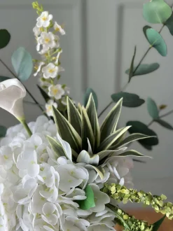 VIAMAJA Blomster<Buket med hvid hortensia