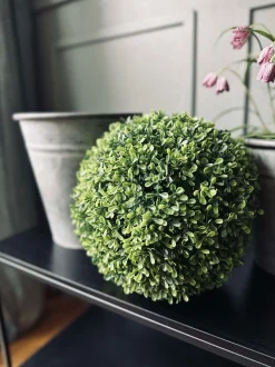 VIAMAJA Blomster<Buksbom kugle 30cm