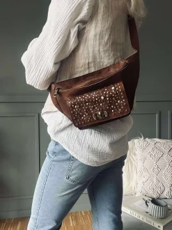 VIAMAJA Bæltetasker|Restparti<Bumbag med nitter - Cognac
