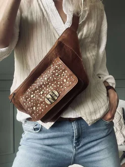 VIAMAJA Bæltetasker|Restparti<Bumbag med nitter - Cognac