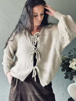 VIAMAJA Cardigans<Cardigan med sløjfer - Beige