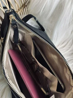 VIAMAJA Clutch<Clutch i sort skind