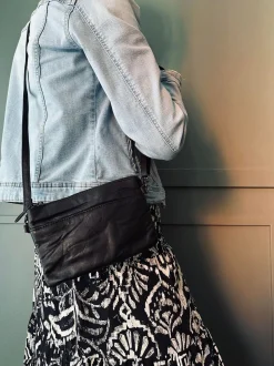 VIAMAJA Clutch<Clutch Jelva Black