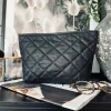 VIAMAJA Clutch|Toilettasker<Clutch SOFT LEATHER – Black