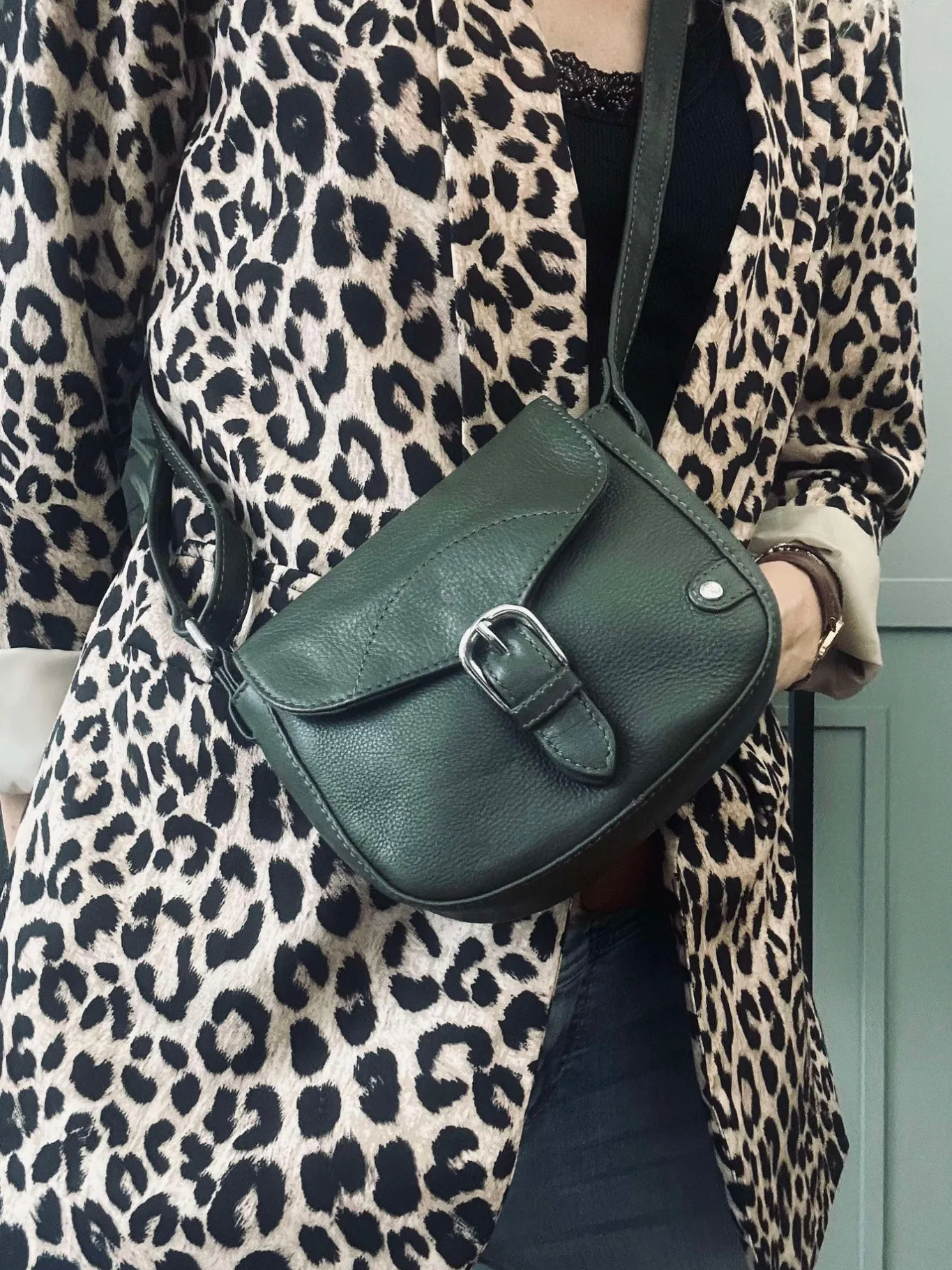 VIAMAJA Cross Body|Læder Tasker<Crossbody Aura Army