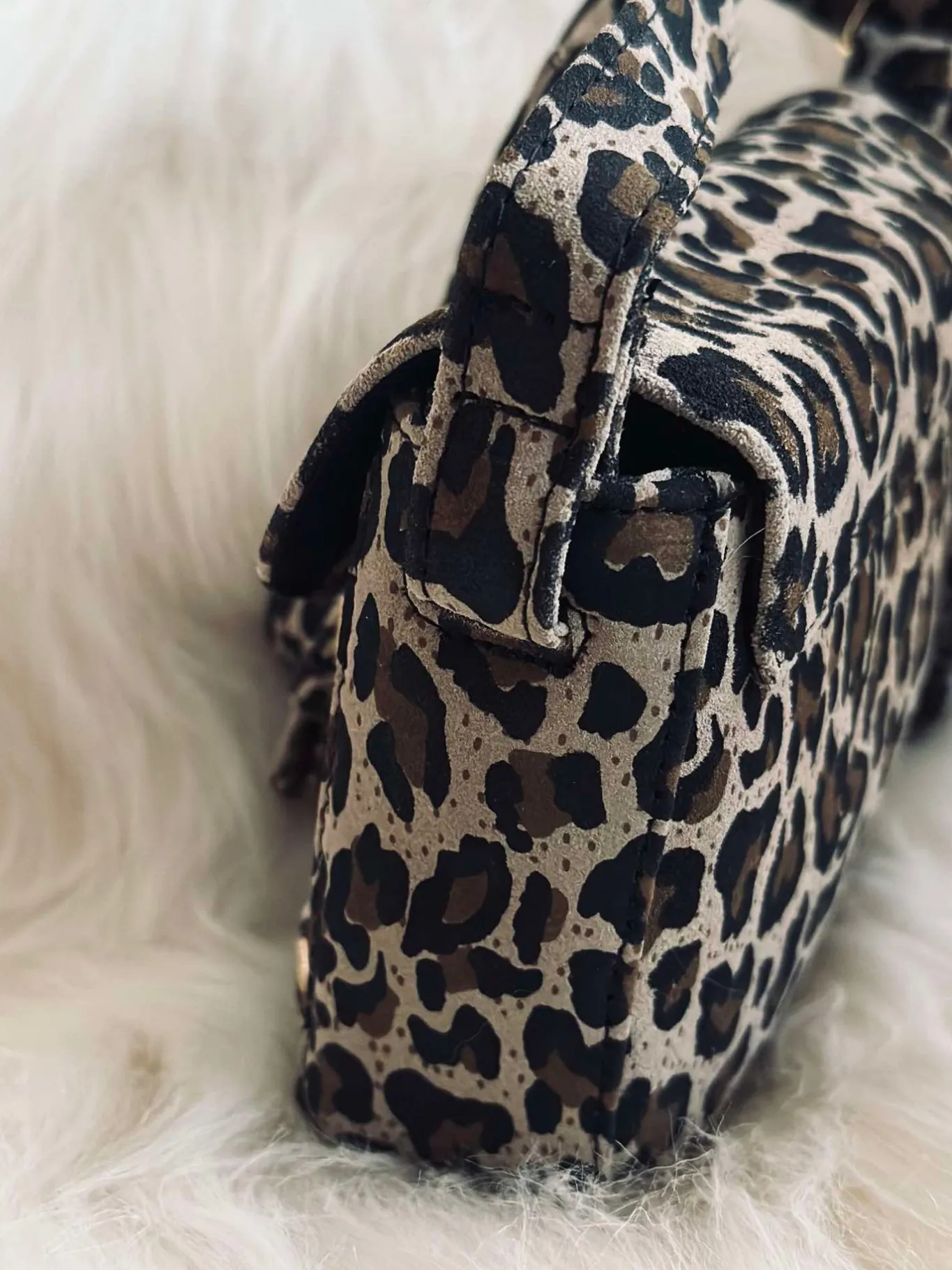 VIAMAJA Cross Body|Læder Tasker<Crossbody Aura Leo
