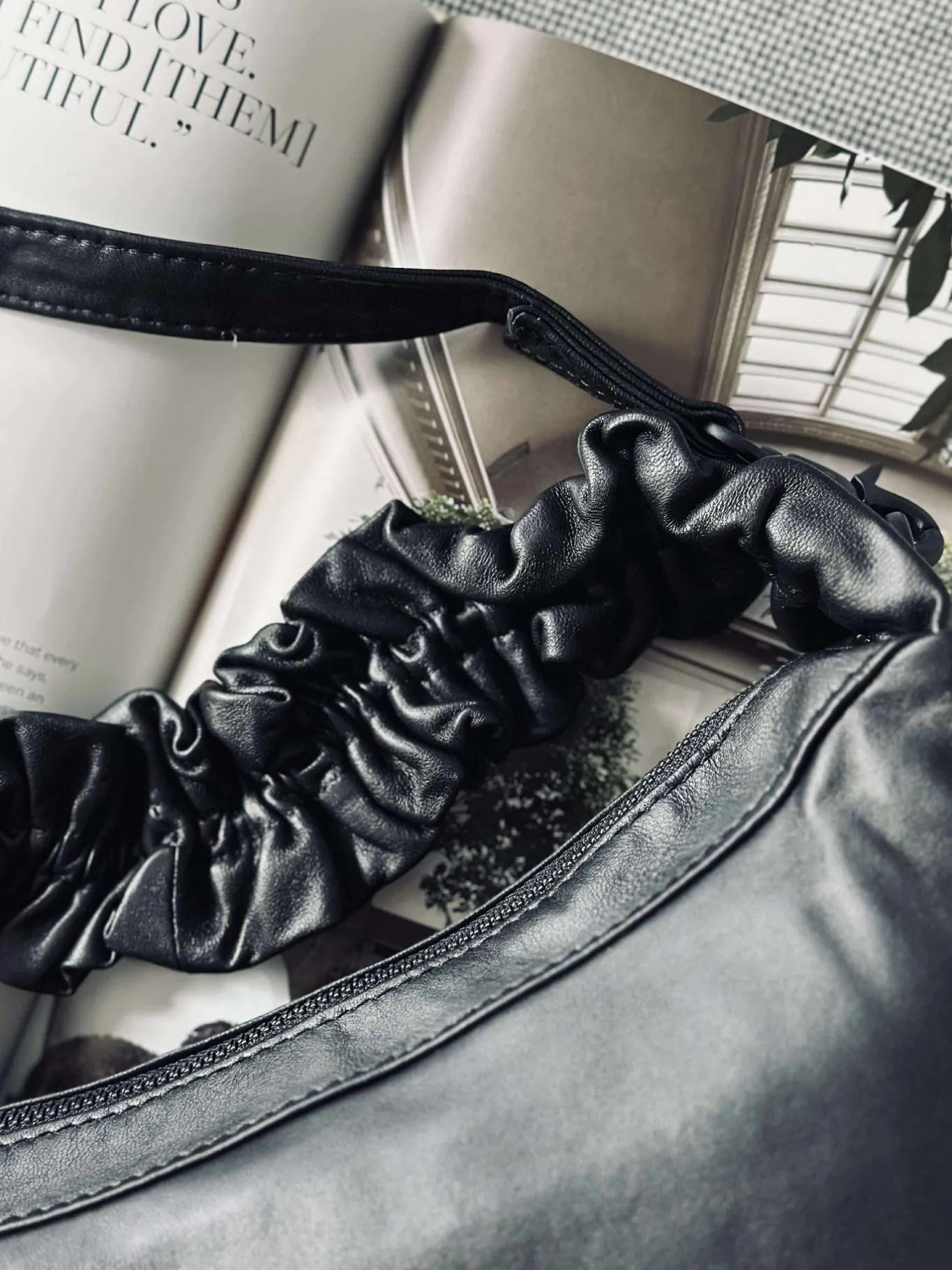 VIAMAJA Cross Body|Læder Tasker<Crossbody i lækker læderkvalitet