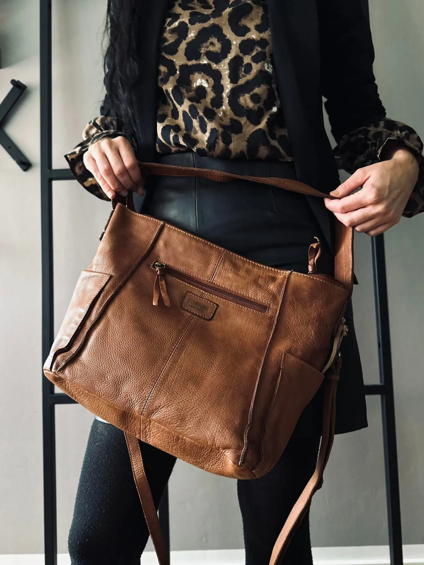 VIAMAJA Cross Body|Læder Tasker<Crossbody Raw Boheme XL – Cognac
