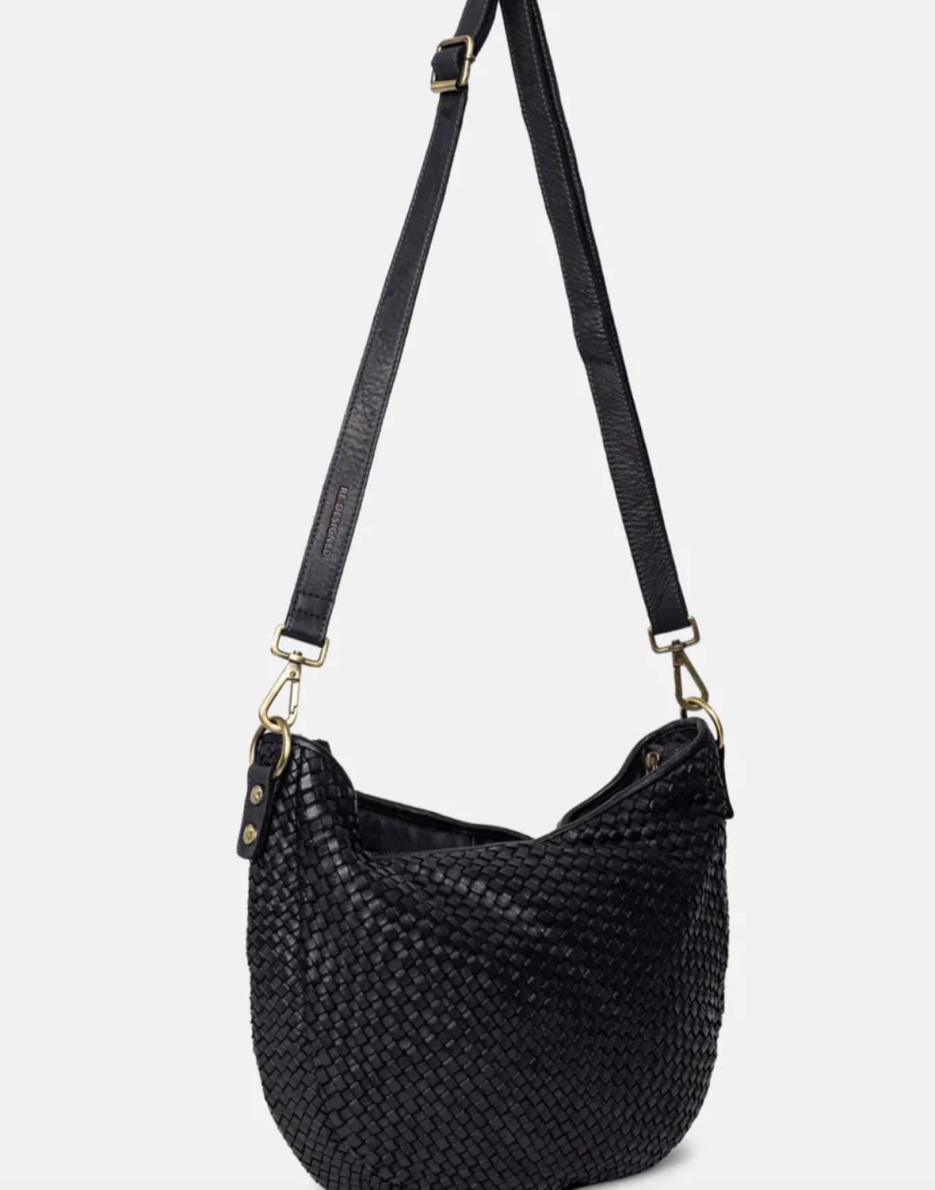 VIAMAJA Cross Body|Skuldertasker<Crossover JOMA flet og nitter - Black