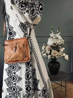 VIAMAJA Cross Body|Skuldertasker<Crossover Lilia - Small cognac
