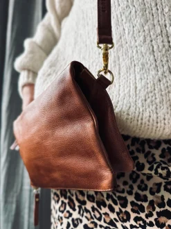 VIAMAJA Cross Body|Læder Tasker<Crossover Marie Walnut