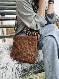 VIAMAJA Cross Body|Skuldertasker<Crossover Mika medium - Cognac