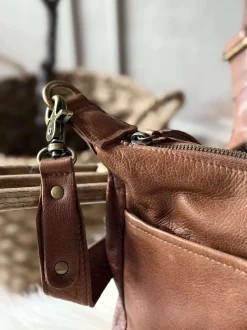 VIAMAJA Clutch|Cross Body<Crossover Mivi Small - Walnut