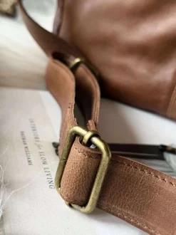 VIAMAJA Clutch|Cross Body<Crossover Mivi Small - Walnut