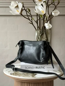 VIAMAJA Cross Body|Skuldertasker<Crossover Nala - Black
