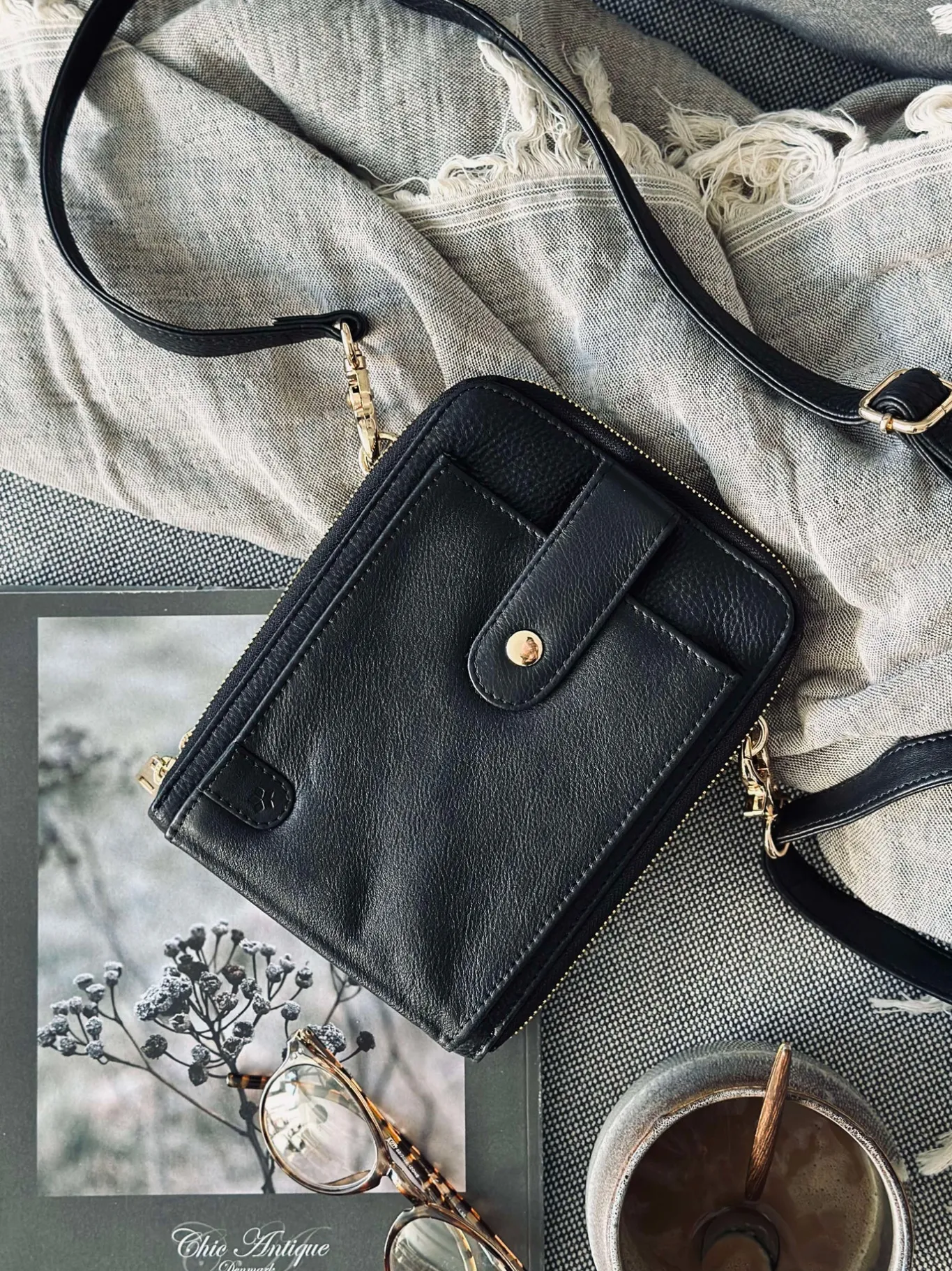 VIAMAJA Cross Body|Skuldertasker<Crossover Posh - Black / Gold