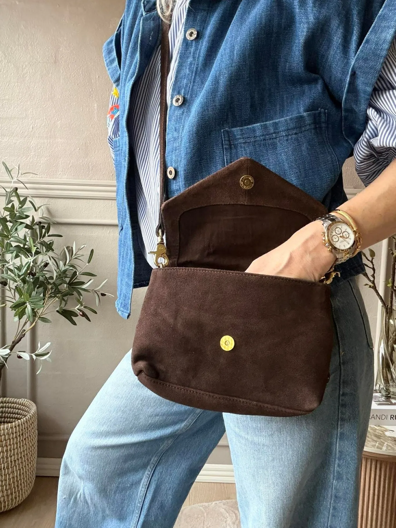 VIAMAJA Cross Body|Skuldertasker<Crossover ruskind - Chocolate