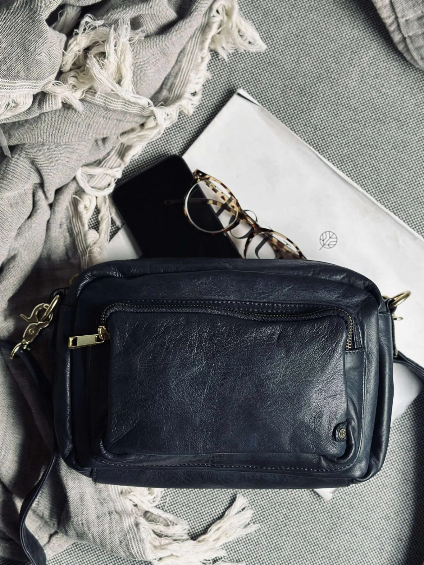 VIAMAJA Cross Body|Skuldertasker<Crossover TINO - Midnight Blue