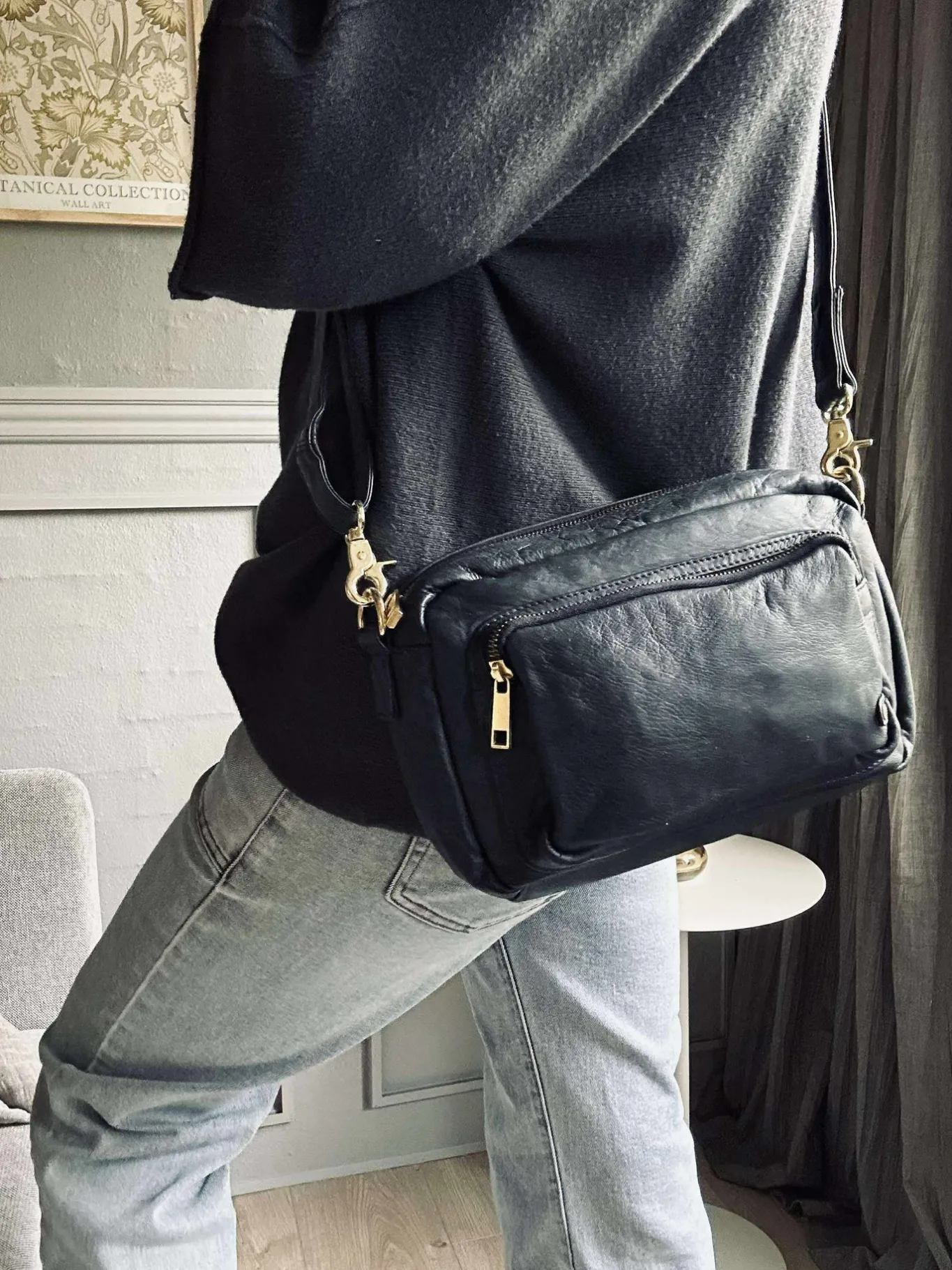 VIAMAJA Cross Body|Skuldertasker<Crossover TINO - Midnight Blue