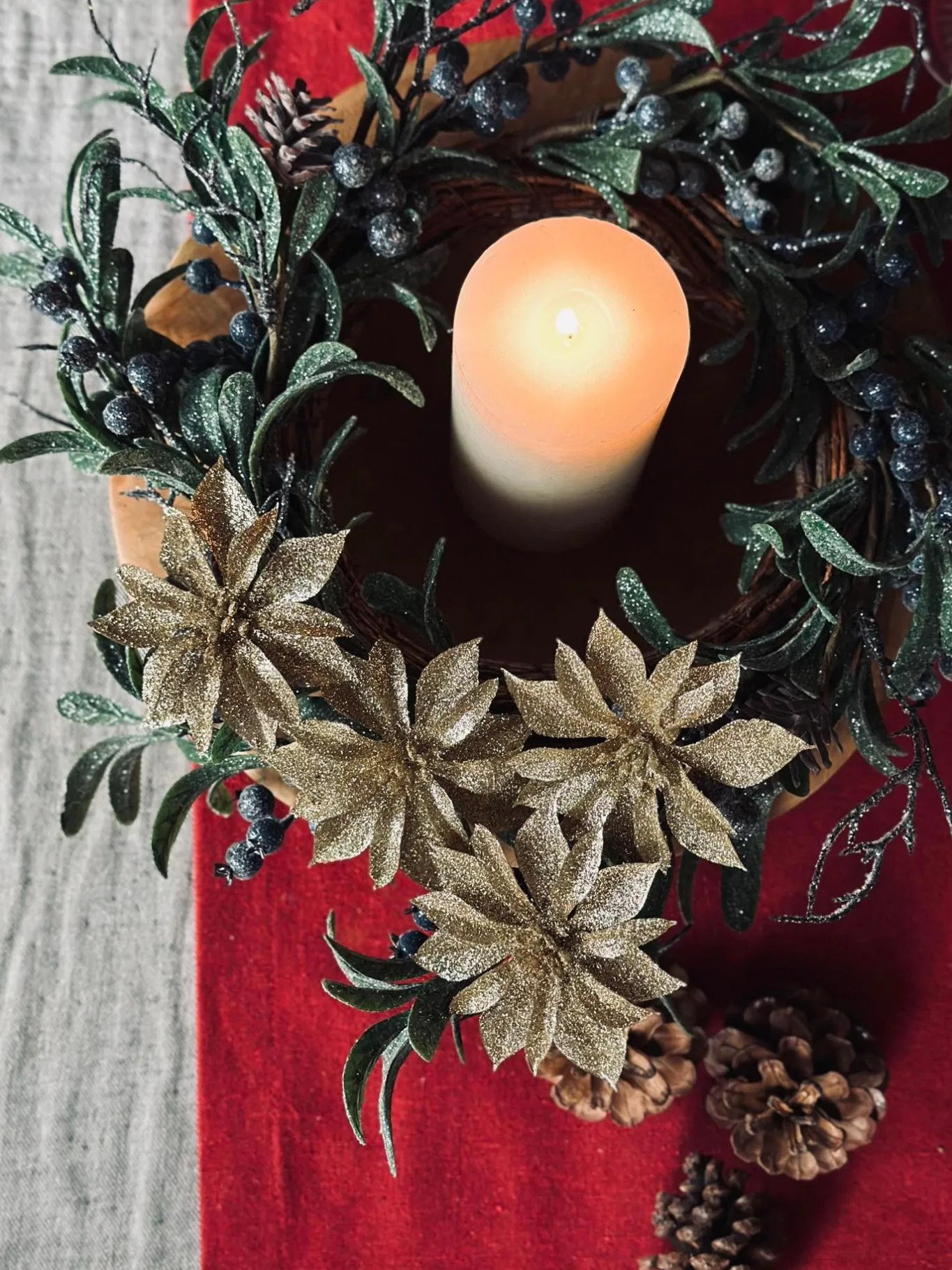 VIAMAJA Duge Og Mundservietter|Jul<Deco blomster med glimmer - 4 stk