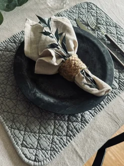 VIAMAJA Dækkeservietter|Restparti<Dækkeserviet STONE-WASHED Quilt – Nordic grey