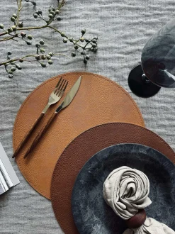 VIAMAJA Dækkeservietter<Dækkeserviet vendbar - Cognac / natur