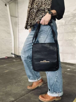 VIAMAJA Cross Body|Læder Tasker<Elegant skuldertaske - Kalveskind