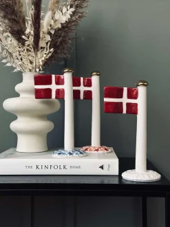 VIAMAJA Pynte Genstande|Højtider<Flag keramik – Dannebrog m. blå fod