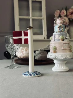 VIAMAJA Pynte Genstande|Højtider<Flag keramik – Dannebrog m. blå fod