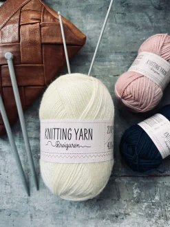 VIAMAJA Strik Og Hækling<Garn Akryl 200 gram - Creme