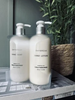 VIAMAJA Sæbedispensere|Sæber Og Duftlys<Gavesæt m. Handcare – Vanilla sandalwood