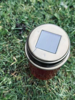 VIAMAJA Lys Og Led|Udendørs Led<Gravlys med solceller - Rød