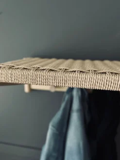 VIAMAJA Knagerække<Hattehylde med flet