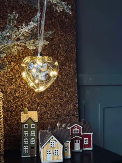 VIAMAJA Led Jul|Jul<Hjerteophæng med lys