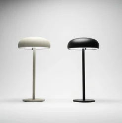 VIAMAJA Lys Og Led|Led Lamper<Isolde LED touch bordlampe. Sort/Beige